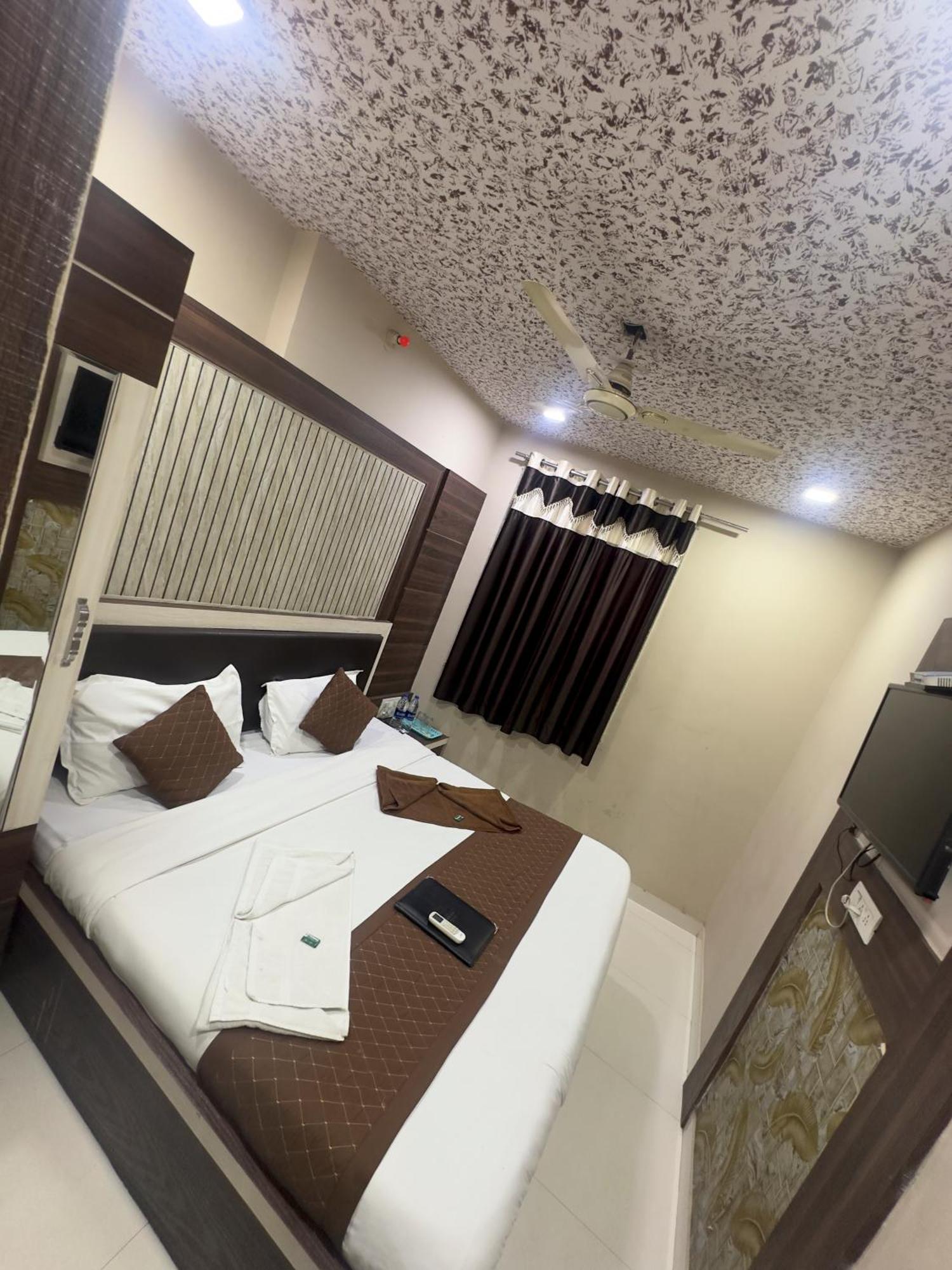 Hotel City Gold Ajmer Bagian luar foto