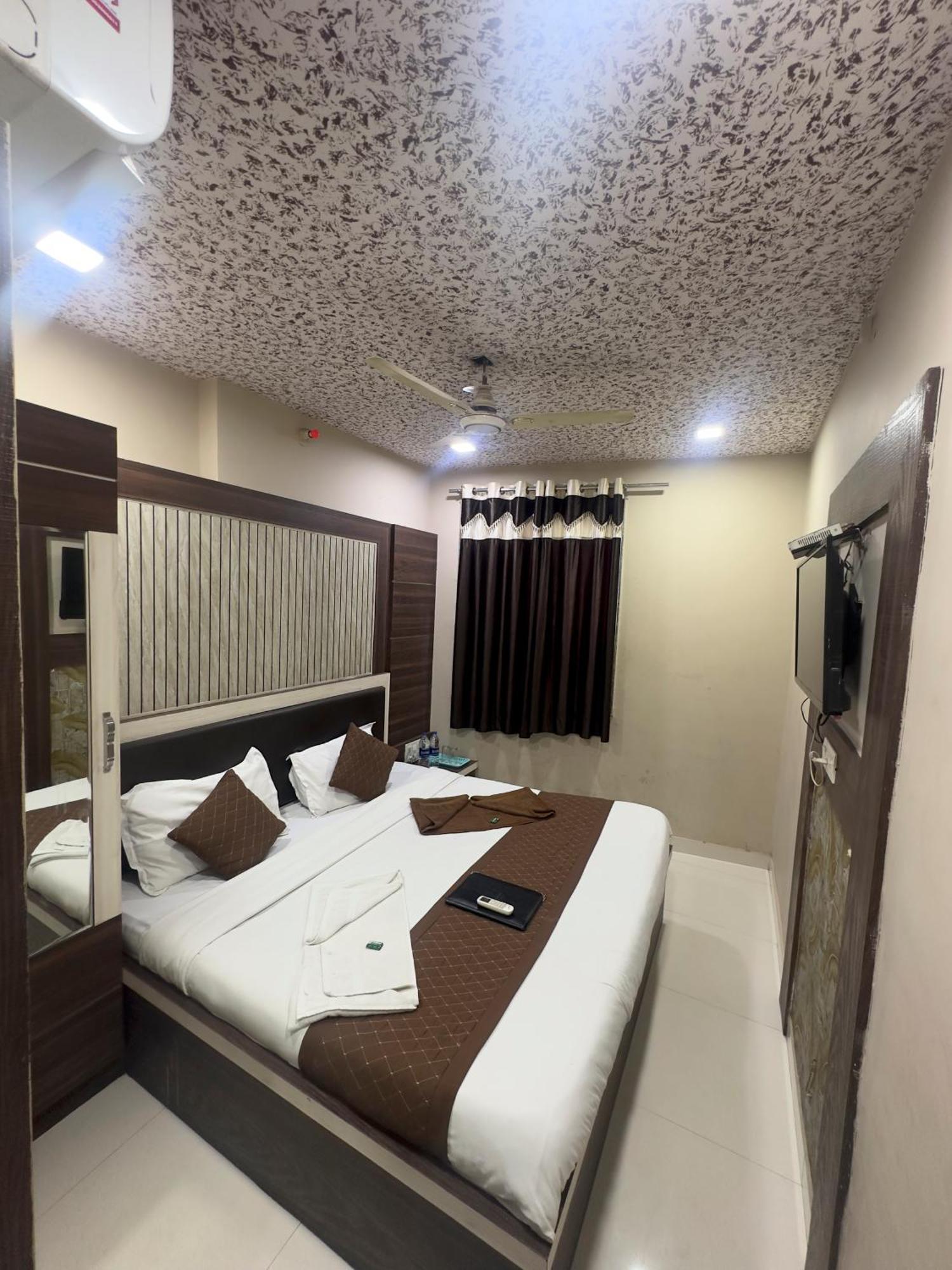 Hotel City Gold Ajmer Bagian luar foto