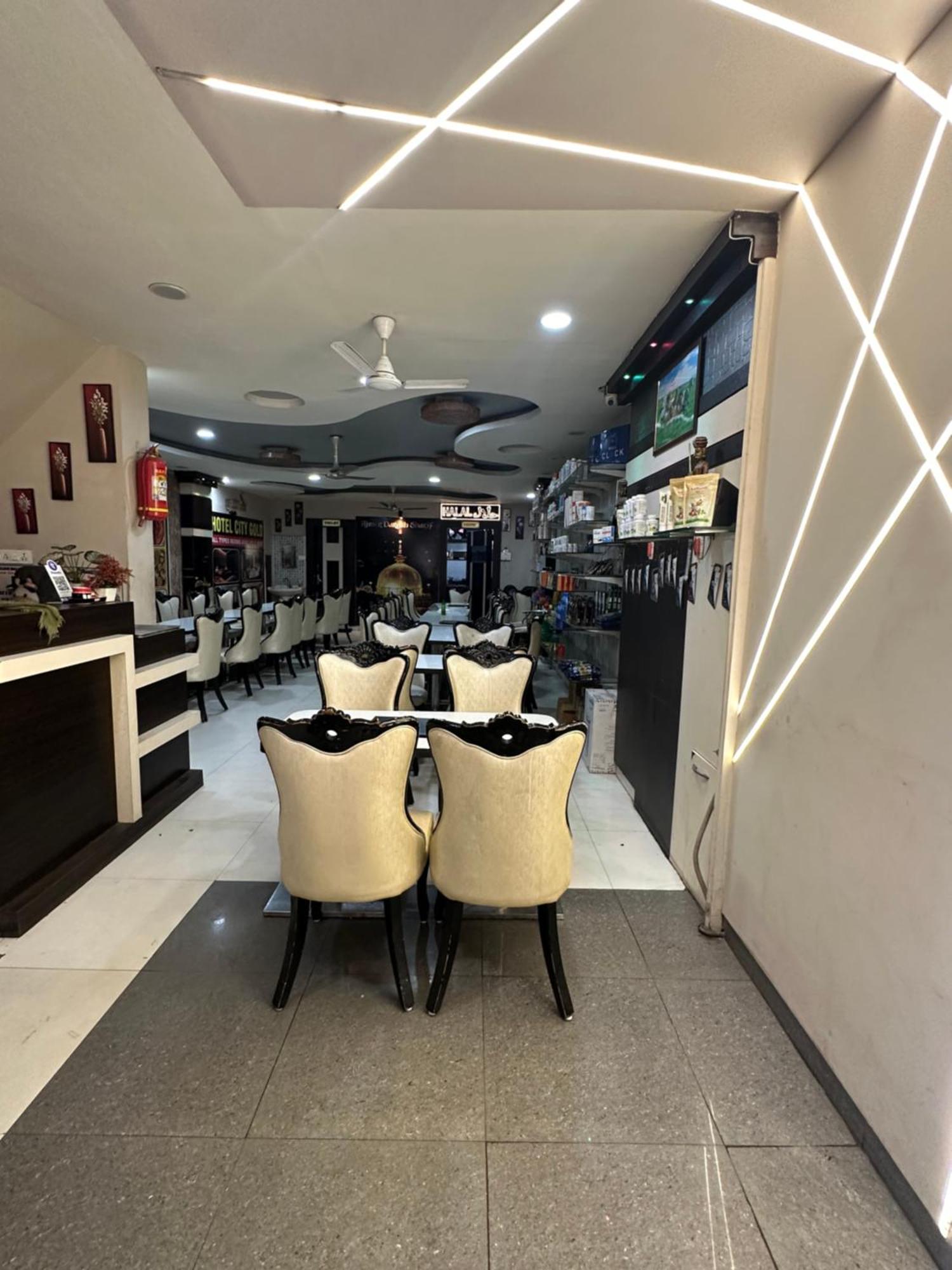 Hotel City Gold Ajmer Bagian luar foto
